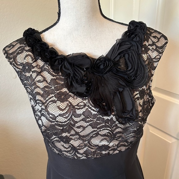 Connected Apparel Dress Special Occasion Black with Lace size 8. - Picture 6 of 15